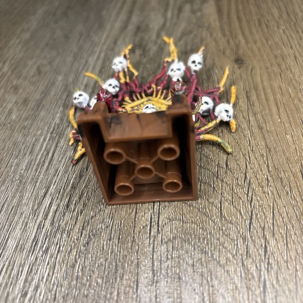 MEGA BLOKS Pirates Caribbean Dead 1045 Pelegostos Escape Skull Throne Chair Only